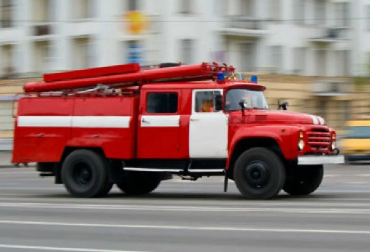 Алматы орталығында жатақхана өртеніп, бір адам қаза тапты