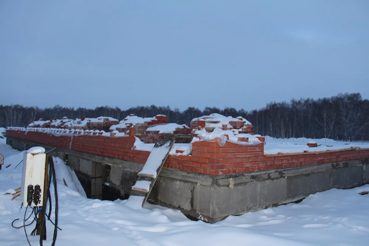 СҚО әкімдігі мектеп құрылысын тоқтатып тастады: шенеуніктер екі сөйлеп отыр