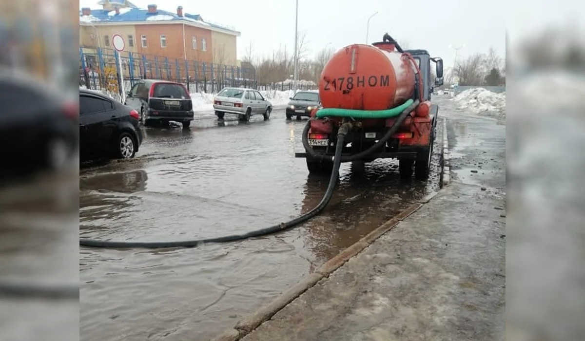 Нұр-Сұлтанда көктайғақ: су соратын 200-ден астам техника жұмылдырылды