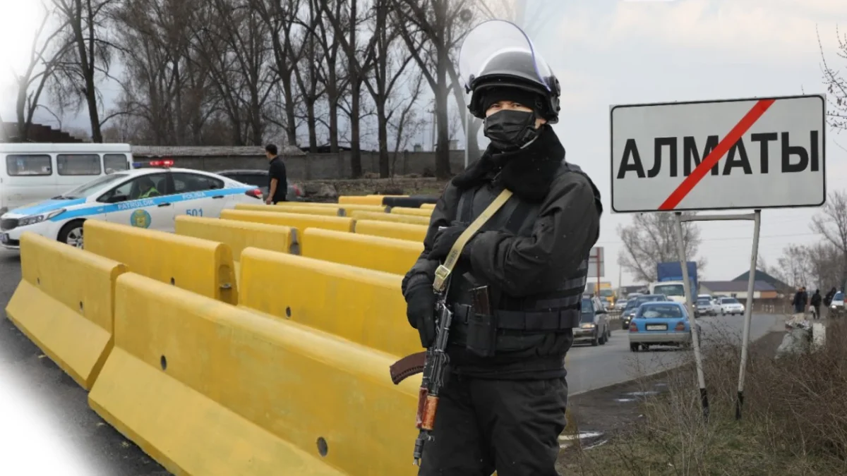 Алматыда карантин ережесін бұзған 39 адам қамауға алынды