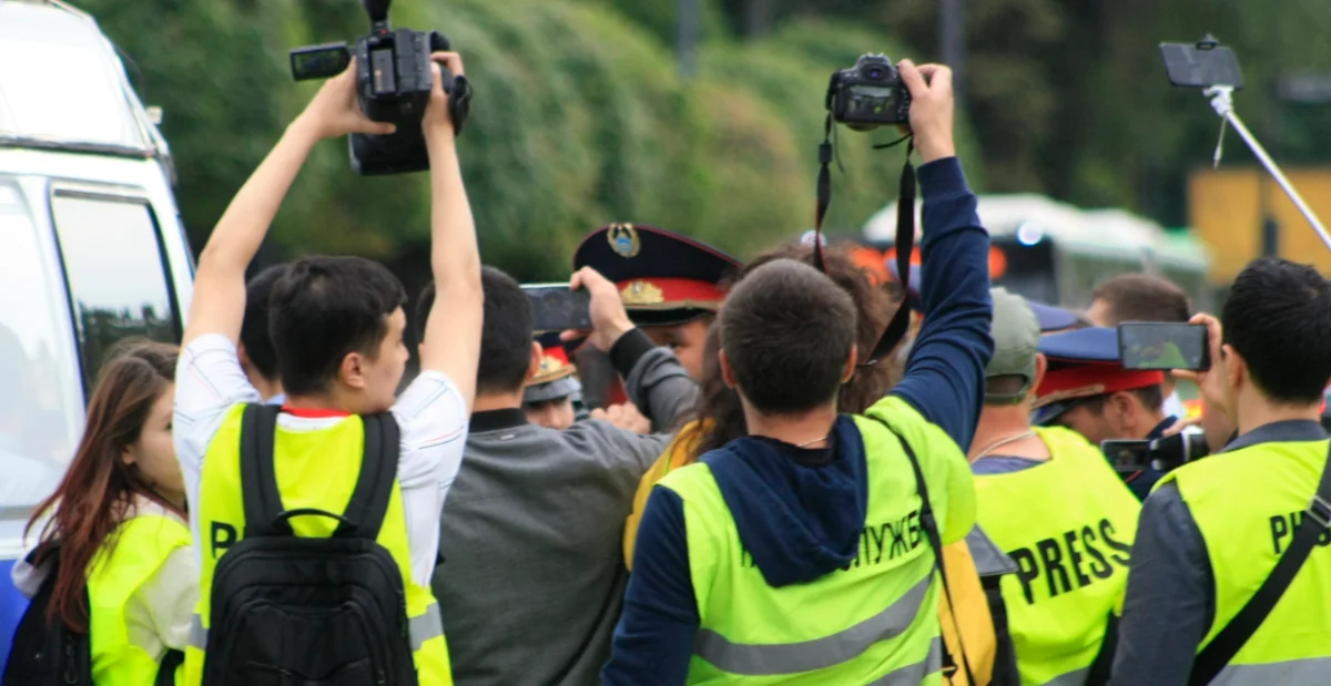 Журналистердің құқығын шектеп тастаған – Нығматулин митингке қатысты заң жайлы