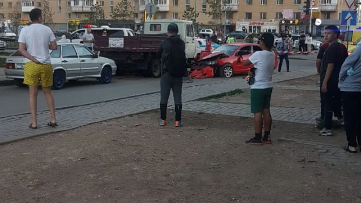 Елордада мас күйінде балаларды соғып кеткен әйел сотталды