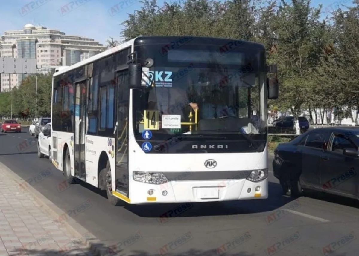 Атырауда автобус жаяу жүргіншіні қағып кетті