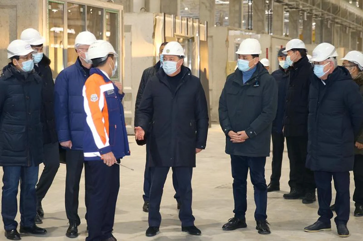 Асқар Мамин Нұр-Cұлтан қаласындағы үй құрылысы комбинатының ашылуына қатысты