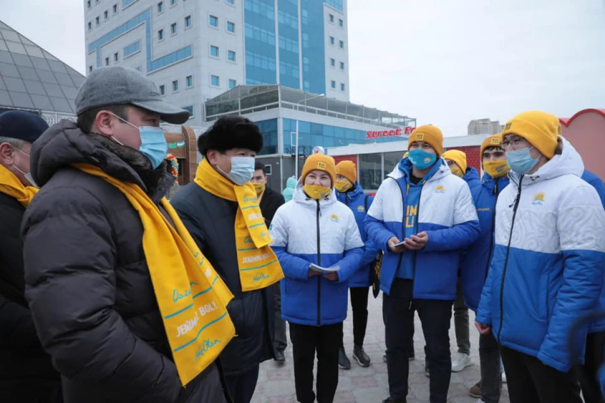 «Бізде сыншылар көп, бірақ ешбірі көмектеспейді»: Тұрсынбек Қабатов жастарды елін сүюге шақырды