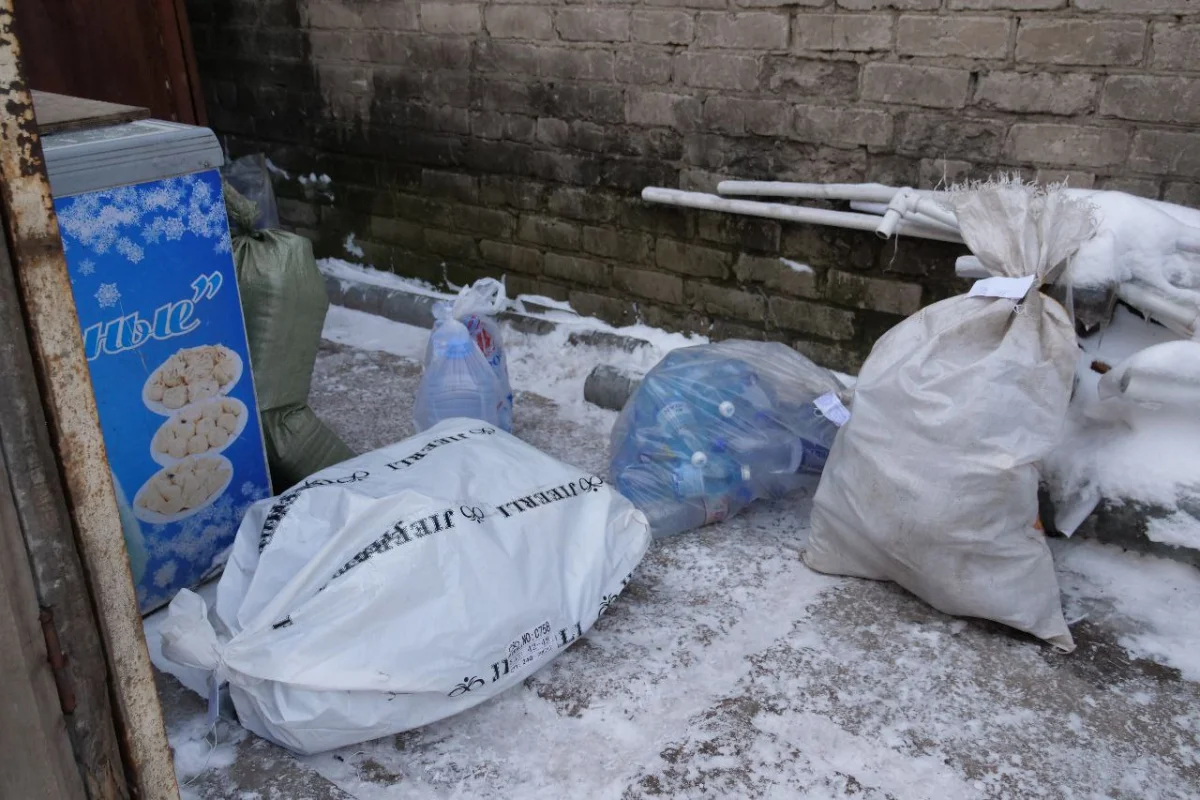 Петропавл базарында жасырын спирт сатқан саудагер ұсталды