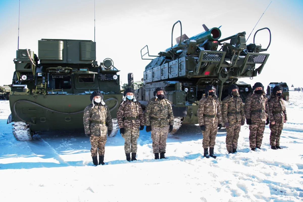 Қазақстанның әуе күші заманауи зымыран кешенімен толықты