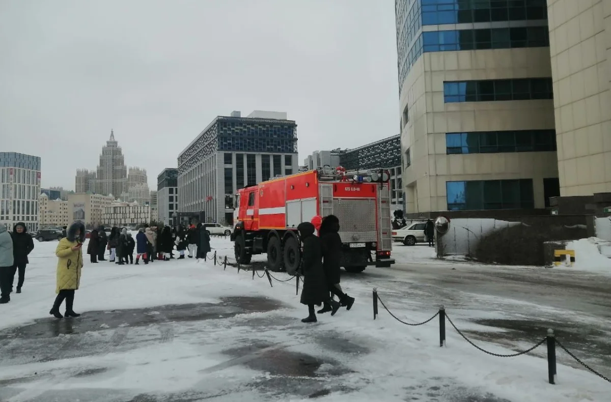 Елордада әкімшілік ғимараттан 200 адам эвакуацияланды