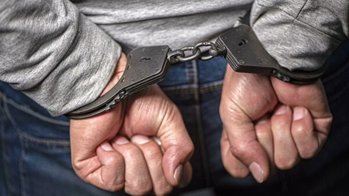 Павлодарда әйелді екі баласымен аяусыз пышақтап өлтірген күдікті ұсталды