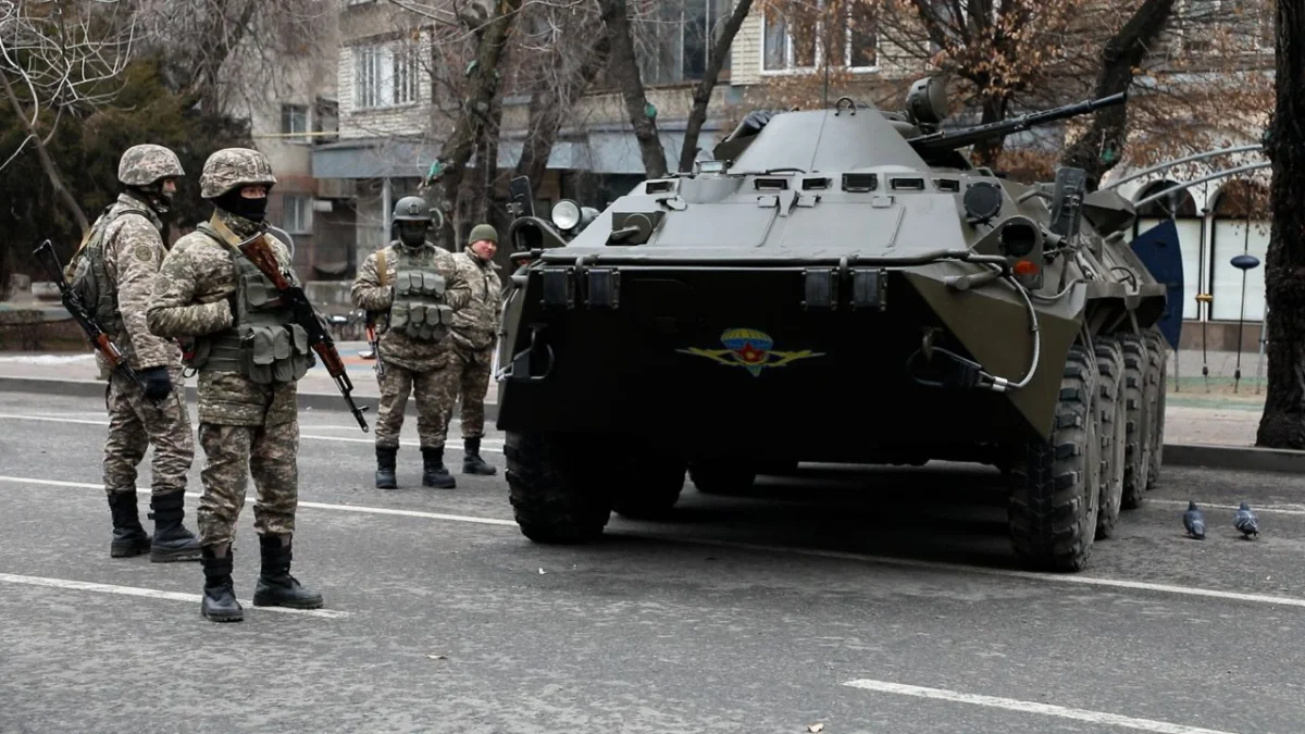 Алматының бірнеше ауданы лаңкестерден тазартылды