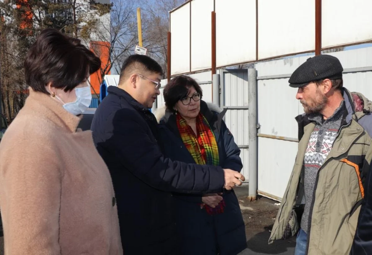 Мәжіліс депутаттары Алматыда бүлік кезінде зардап шеккен кәсіпкерлермен кездесті