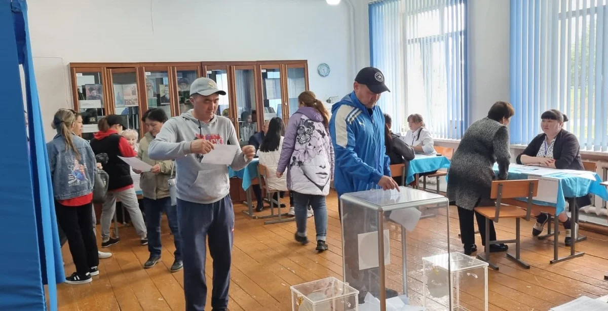 Референдум: Зайсан ауданында 100-сайлаушыға естелік сыйлық табыс етілді