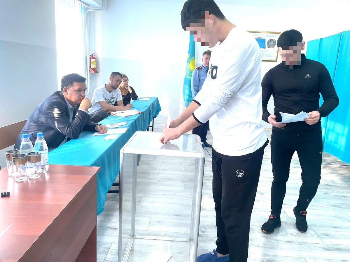 Алматыда істі болып, әлі сотталмаған 1 мыңнан астам күдікті референдумға барды