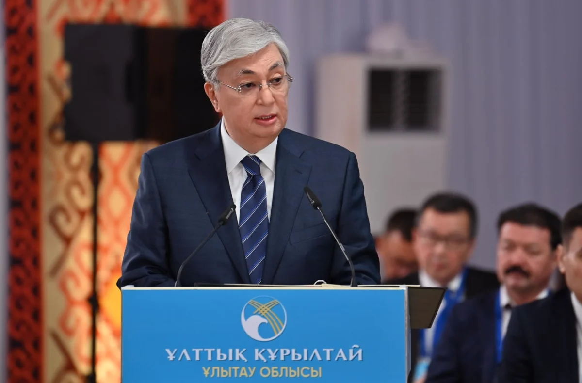 Президент: Жұрт даулы мәселелерге наразылық білдіріп көшеге шығатын болды, бірақ заң талабы мүктіксіз орындалуы тиіс