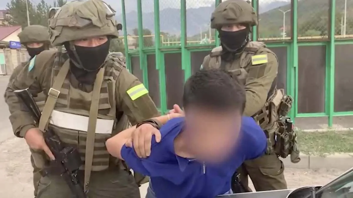 Еліміздің бес өңірінен ұйымдасқан қылмыстық топ мүшелері ұсталды