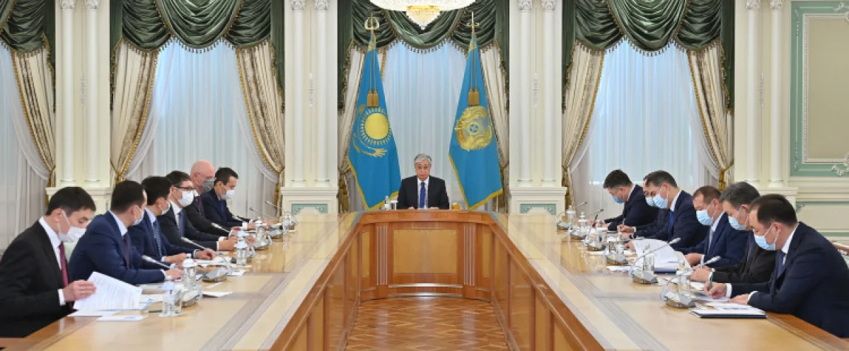 Президент газ және энергетика саласын дамыту мәселелері жөнінде шұғыл кеңес өткізді
