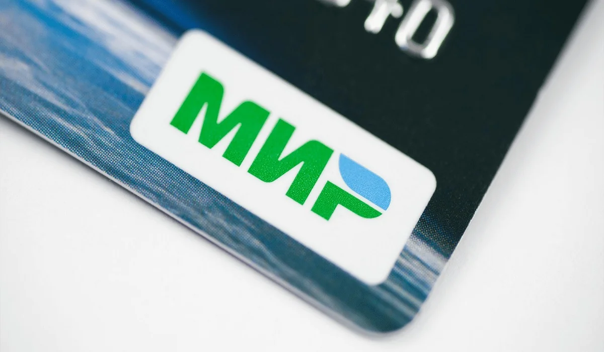 Қазақстанға қашып келген ресейліктерге «Мир» картасын пайдалануға рұқсат етілді
