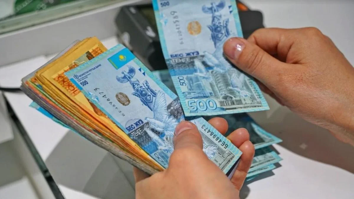 ЖОО студенттерінің шәкіртақысы 2 есе ұлғаяды – министрлік