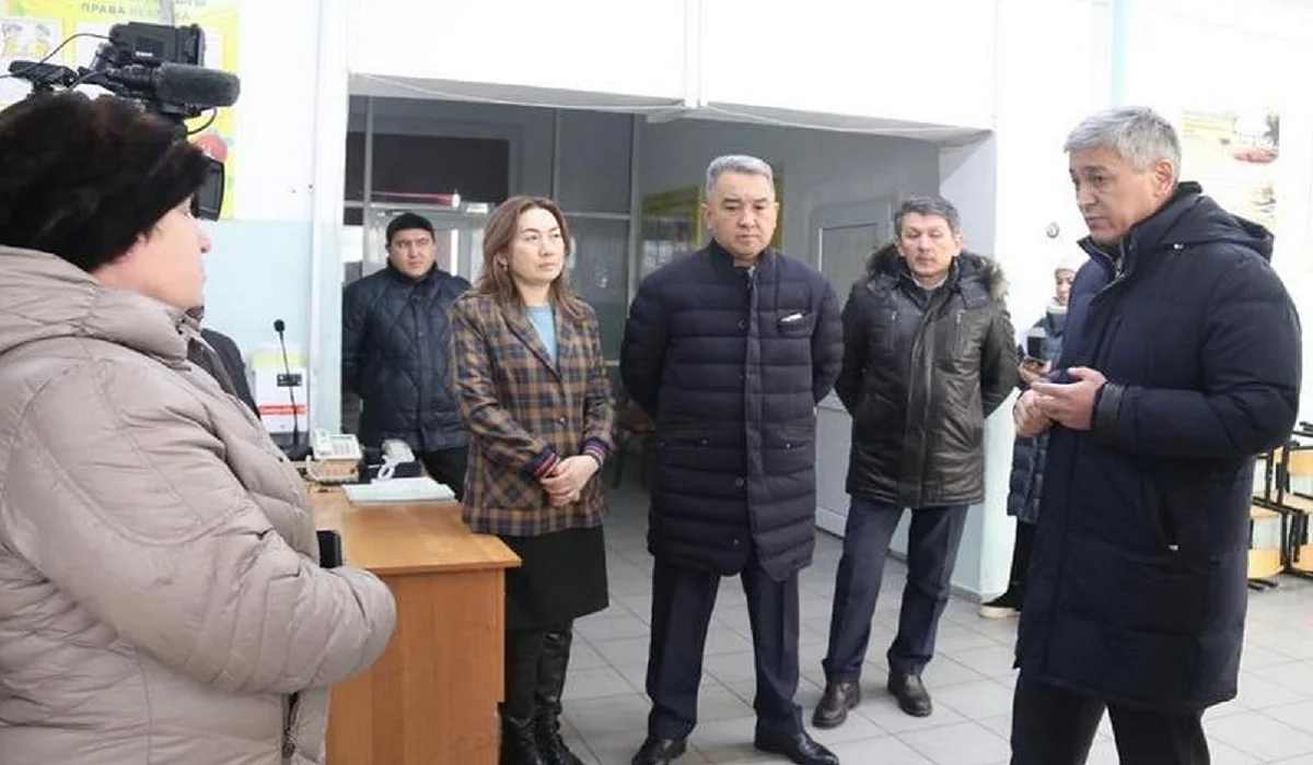 Қарағандыда 18 жасқа дейінгі балалар автобуста тегін жүретін болды