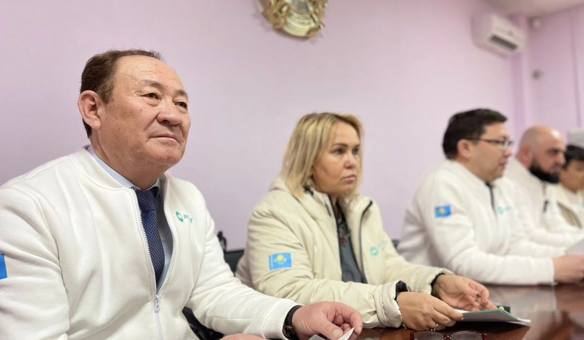 «Сынайтын мәселе ылғи да табылады»: Аманаттықтар «Азаматтарға арналған үкімет» мамандарымен кездесті