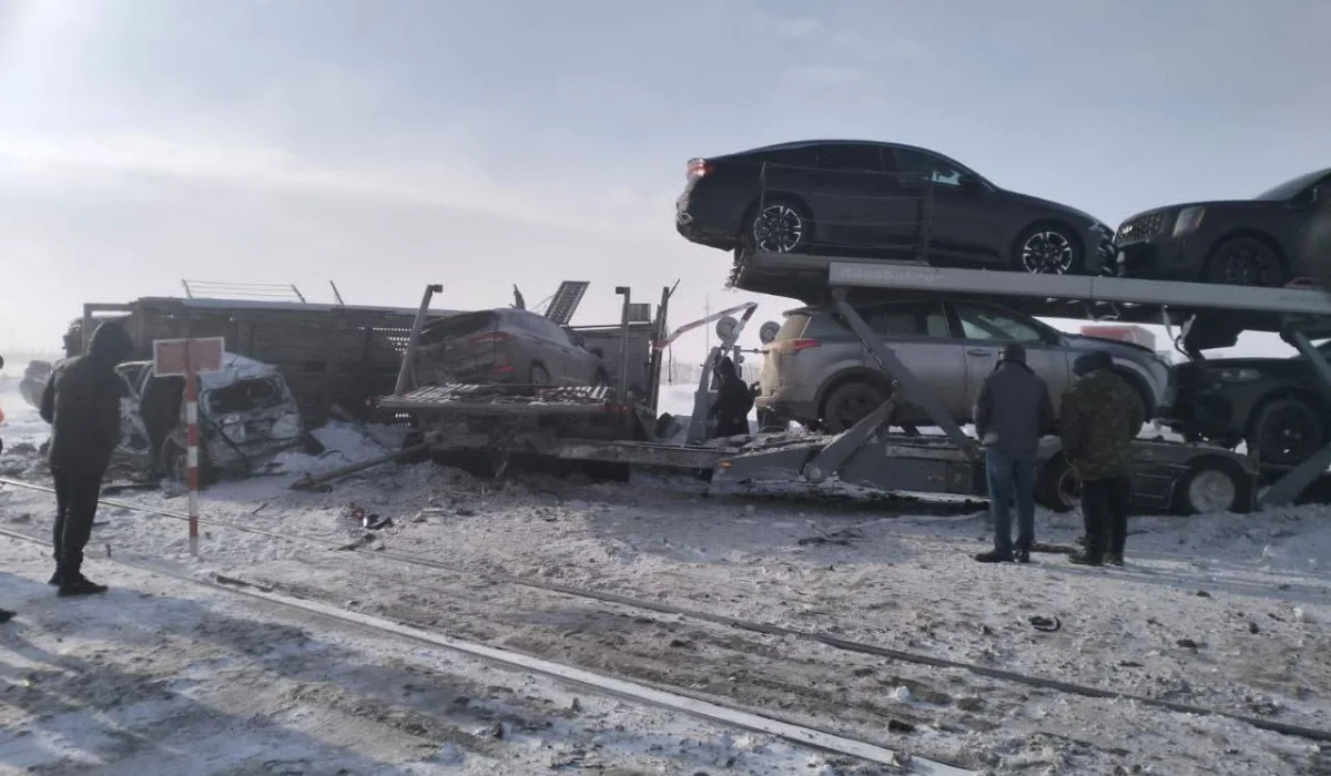 Ақтөбеде пойыз бен жүк көлігі соқтығысып, бір адам көз жұмды