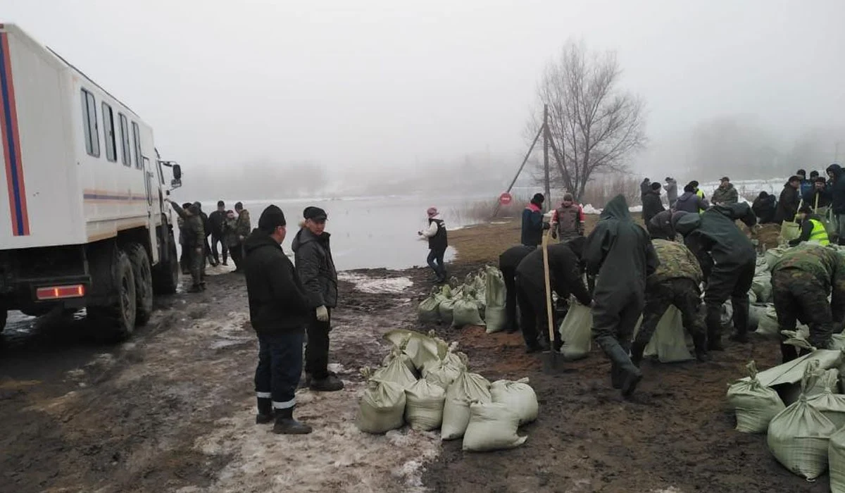 БҚО-да су тасқыны кезінде көшірілген жүзден астам адам үйіне оралды – ТЖД