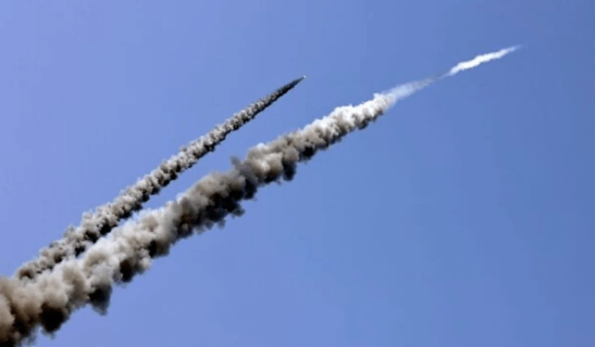 Израиль Сириядағы әуежай аймағына бірнеше рет зымыранмен соққы жасады