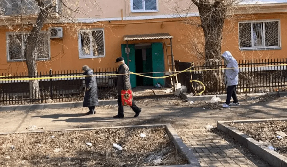 Ақтөбеде әйел мен оның баласын пәтерде өлтіріп кеткен күдікті ұсталды