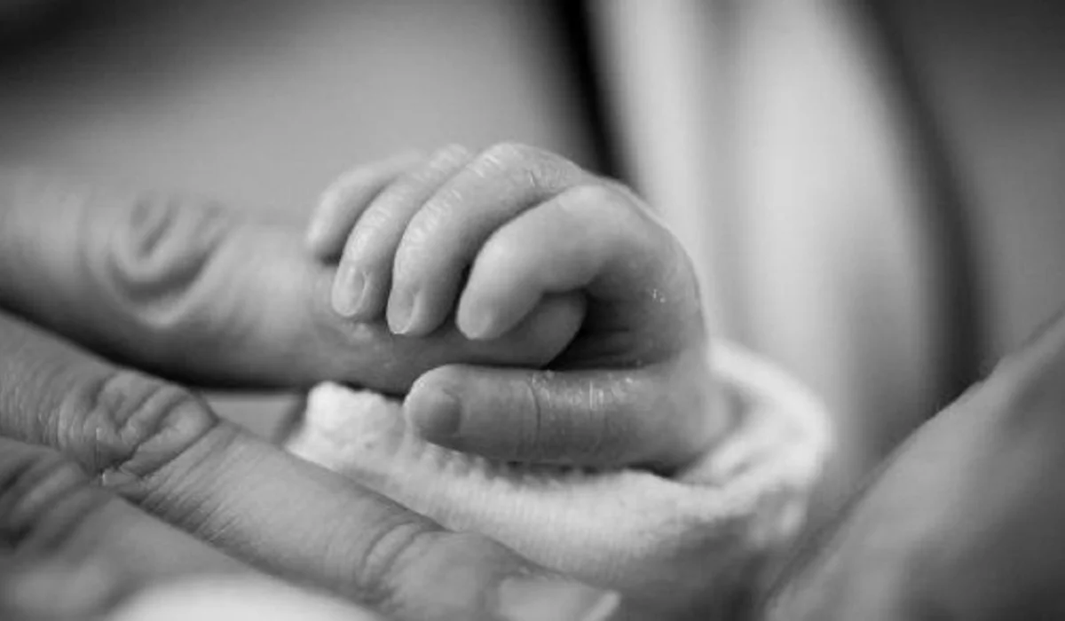 Жұмбақ өлім: Жамбыл облысындағы ауруханалардың бірінде 7 айлық нәресте көз жұмды