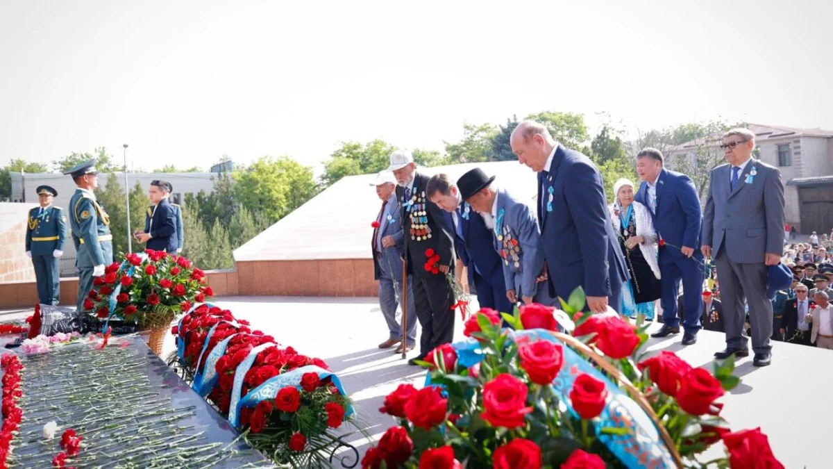 Шымкентте майдангерлерді ұлықтады