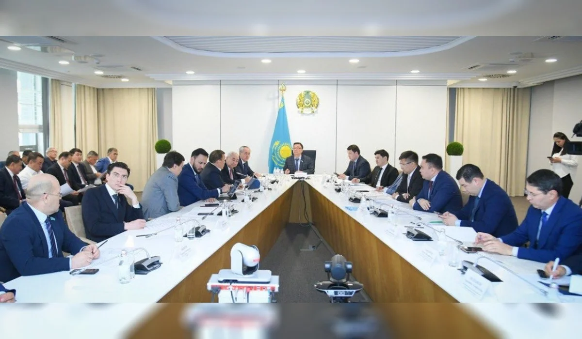 Диқандардың қаржылық жағдайы өте нашар, банкрот болудың алдында тұр  - Мәжіліс депутаттары Түркістан облысын аралады