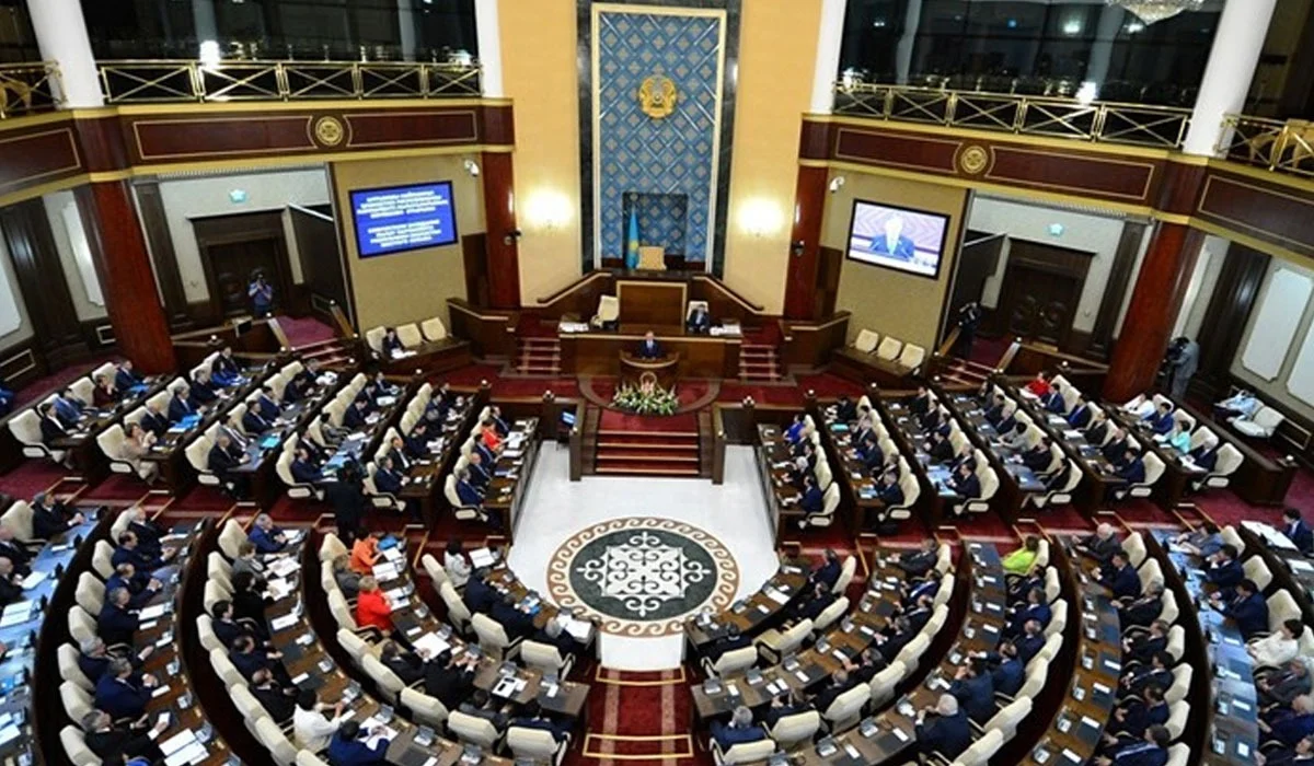 Астанада Парламент палаталарының бірлескен отырысы басталды