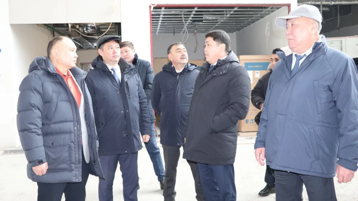 Мәжілісмендер құрылысы ұзаққа созылған гемотологиялық орталықтың жұмысымен танысты