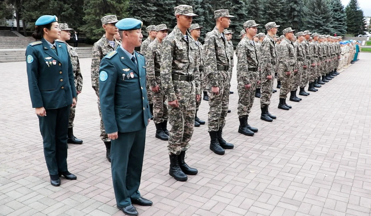 Әскерге шақыруды кімдер кейінге қалдыра алады