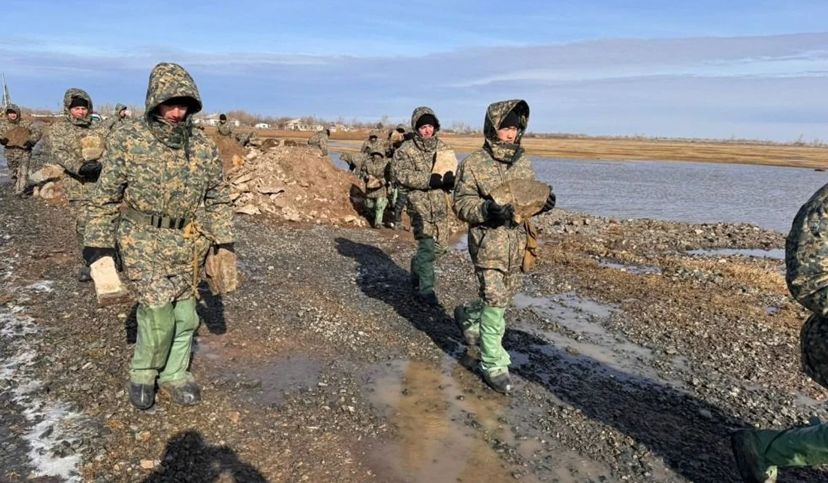 Өңірлерде мыңнан астам сарбаз тасқынға қарсы іс-шараға қатысып жатыр