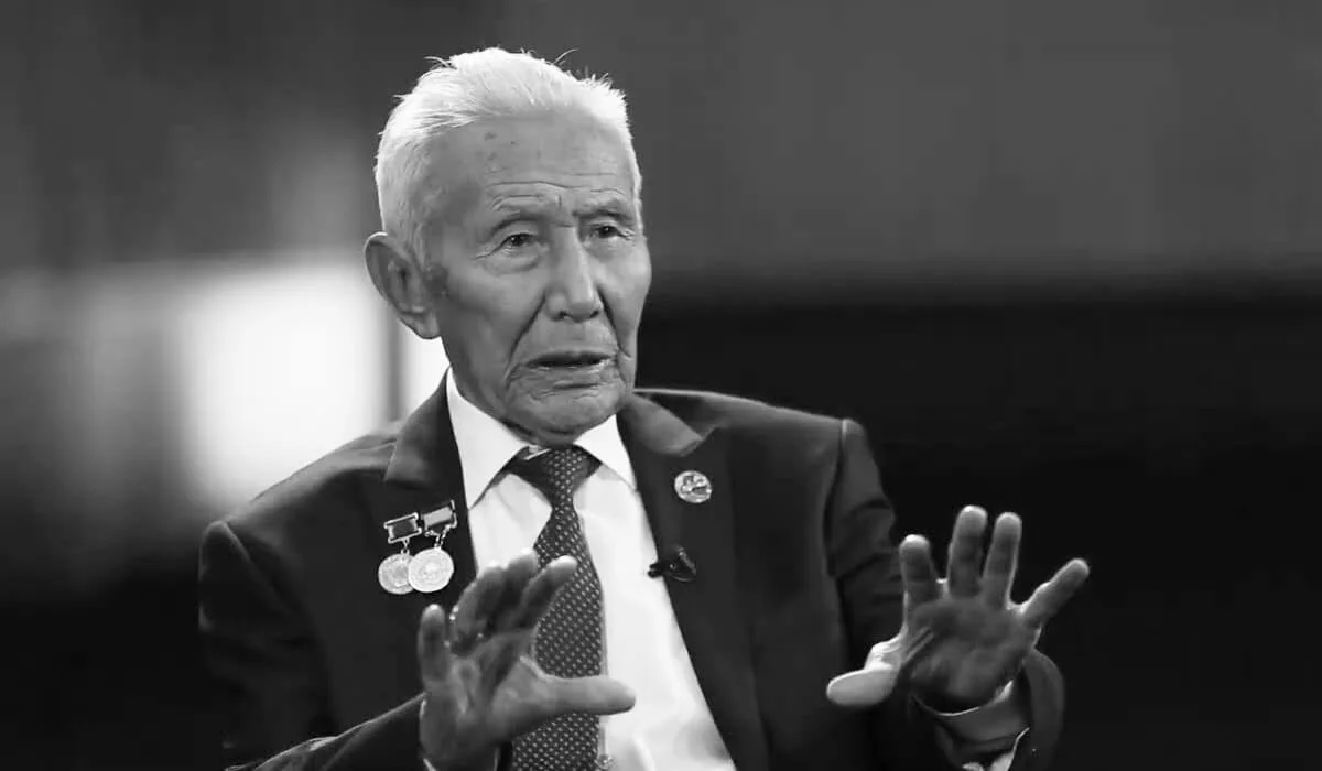 Президент күйші, композитор Әбдімомын Желдібайұлының туыстарына көңіл айтты