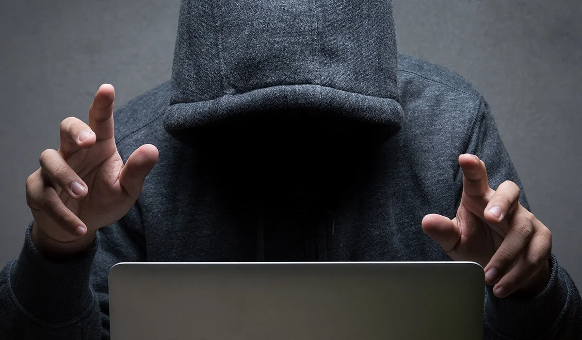 Астаналықтарды онлайн сауда арқылы алдаған алаяқ әйел ұсталды
