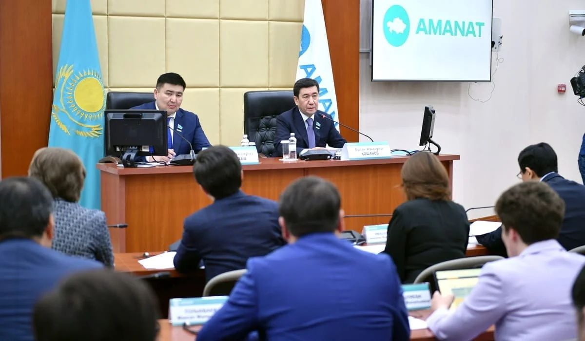 AMANAT: жаңа кодекс қолданыстағы салық саясатының түйіткілді тұстарын шешуі тиіс
