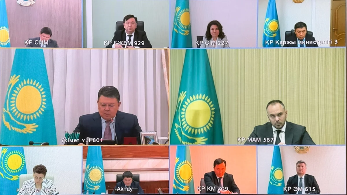 Үкіметте еліміздің батыс өңірлерін дамытудың шұғыл шаралар топтамасын әзірлеу жөнінде кеңес өтті