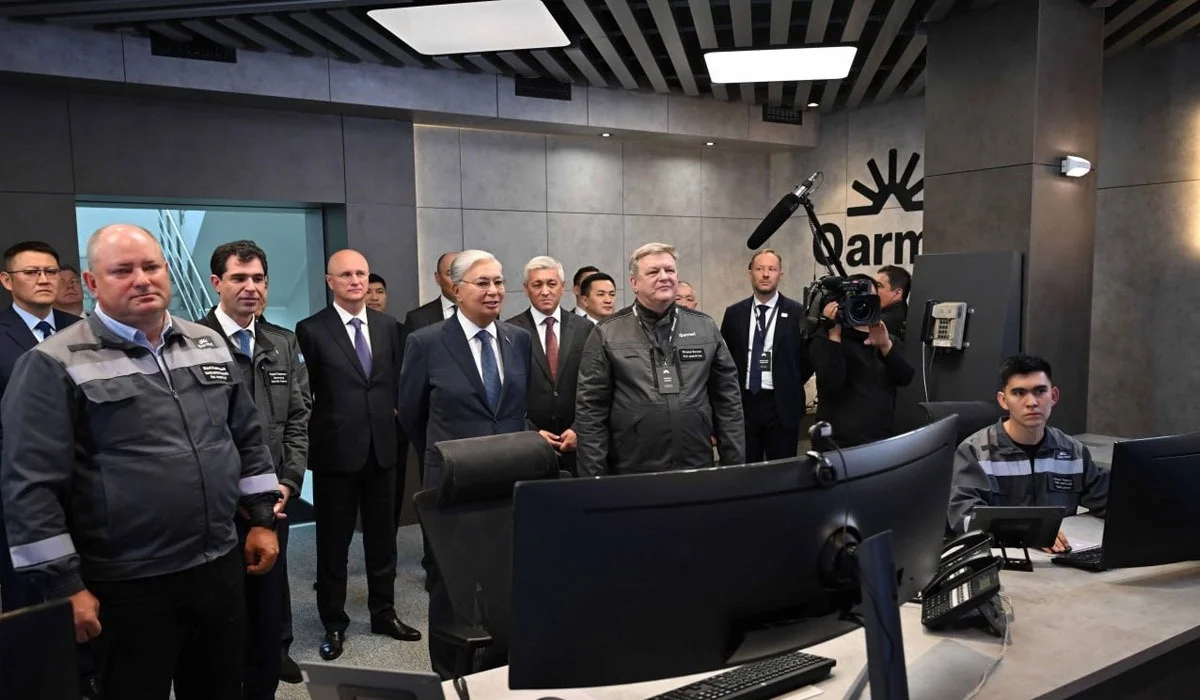 Президент 620 метр тереңдікте жұмыс істеп жатқан кеншілерге алғыс айтты