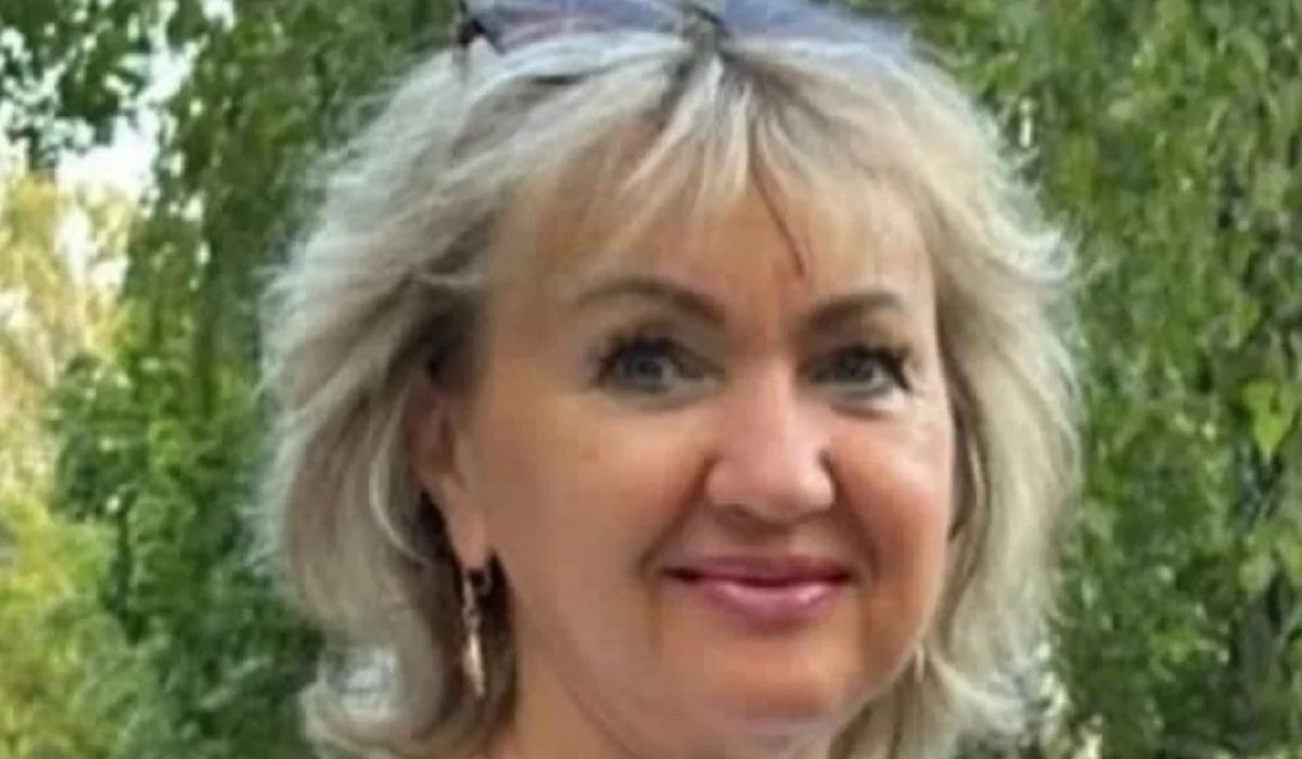 «Үстіндегі жемпірімен тұншықтырған»: Оралдағы мұғалім өліміне қатысты іс бойынша сот басталды
