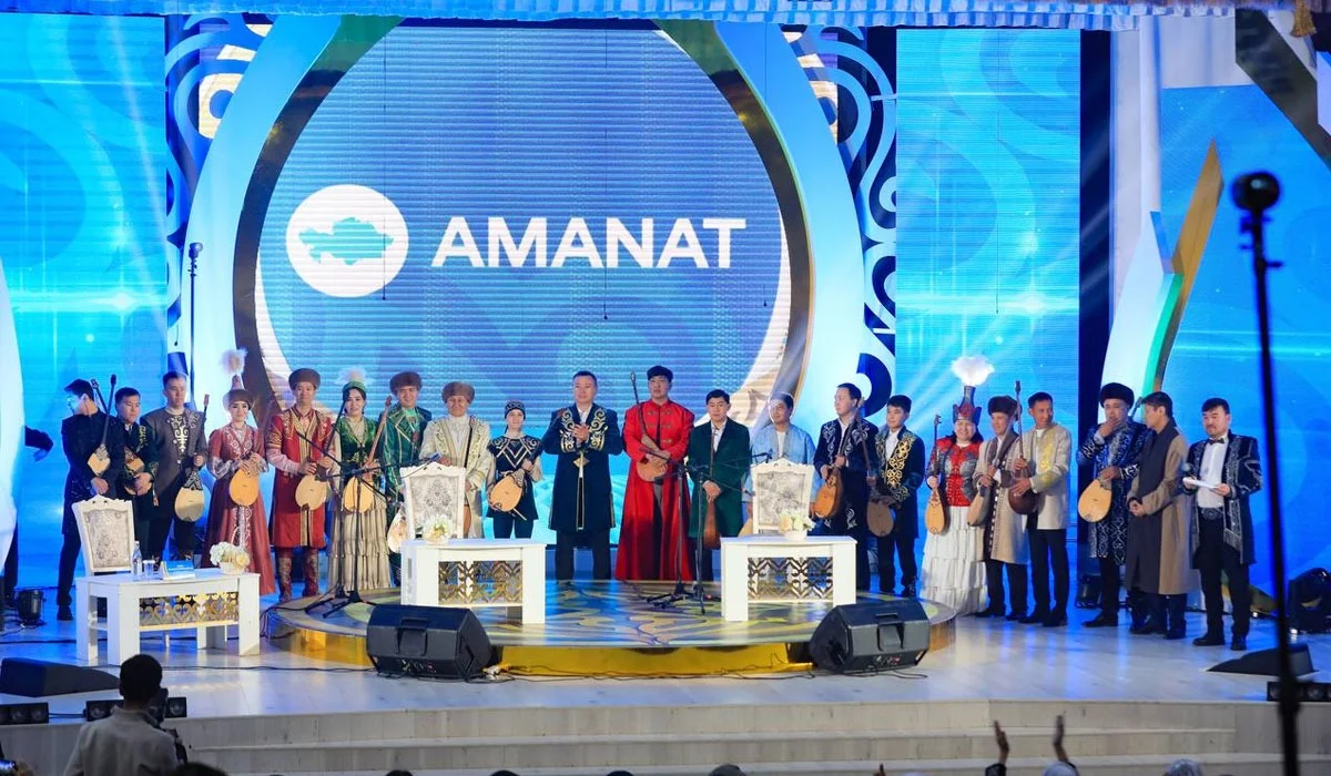 «AMANAT» партиясы қолдау көрсеткен айтыста Ақтөбе облысының командасы топ жарды