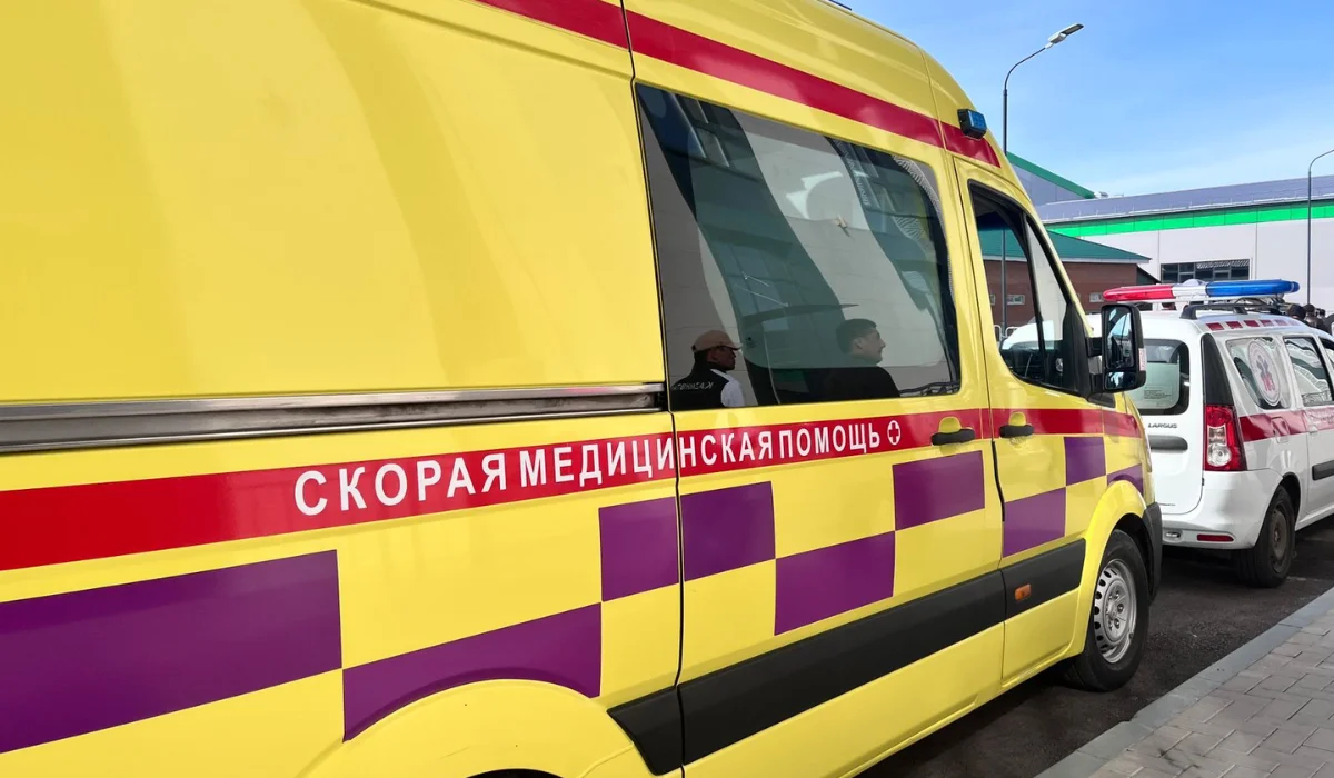 Астанада көшеде ес-түссіз жатқан оқушы қыз құтқарылды