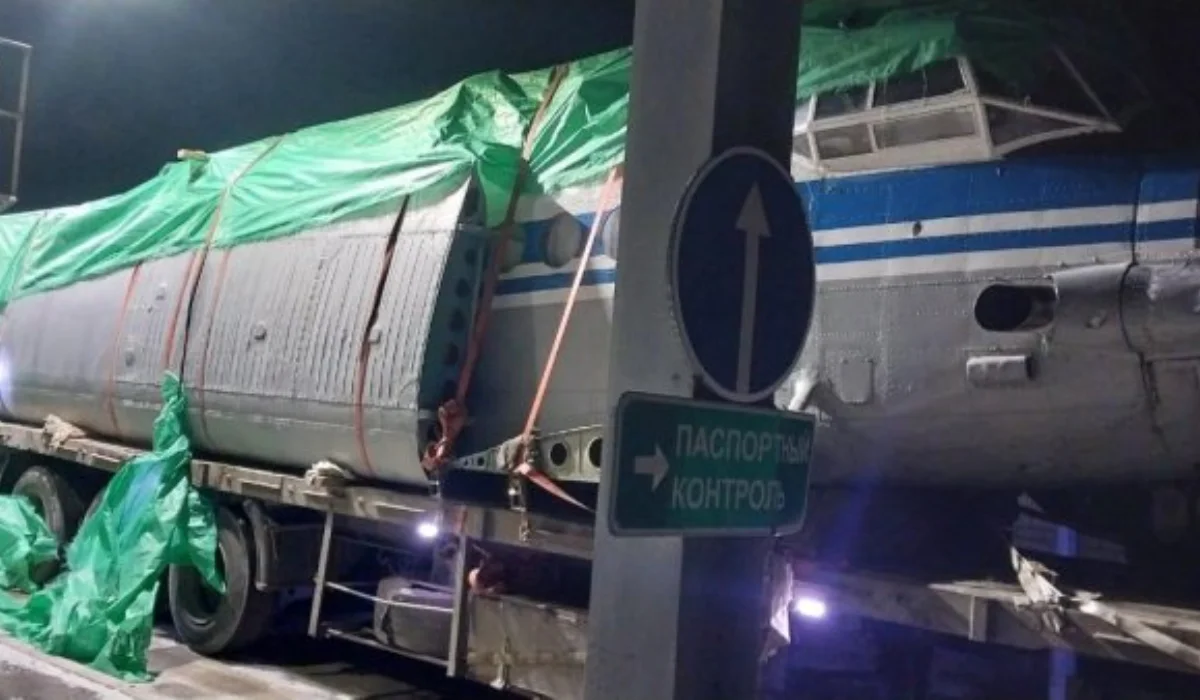 Павлодар облысында ұшақты жүк көлігімен тасымалдаған азаматқа айыппұл салынды