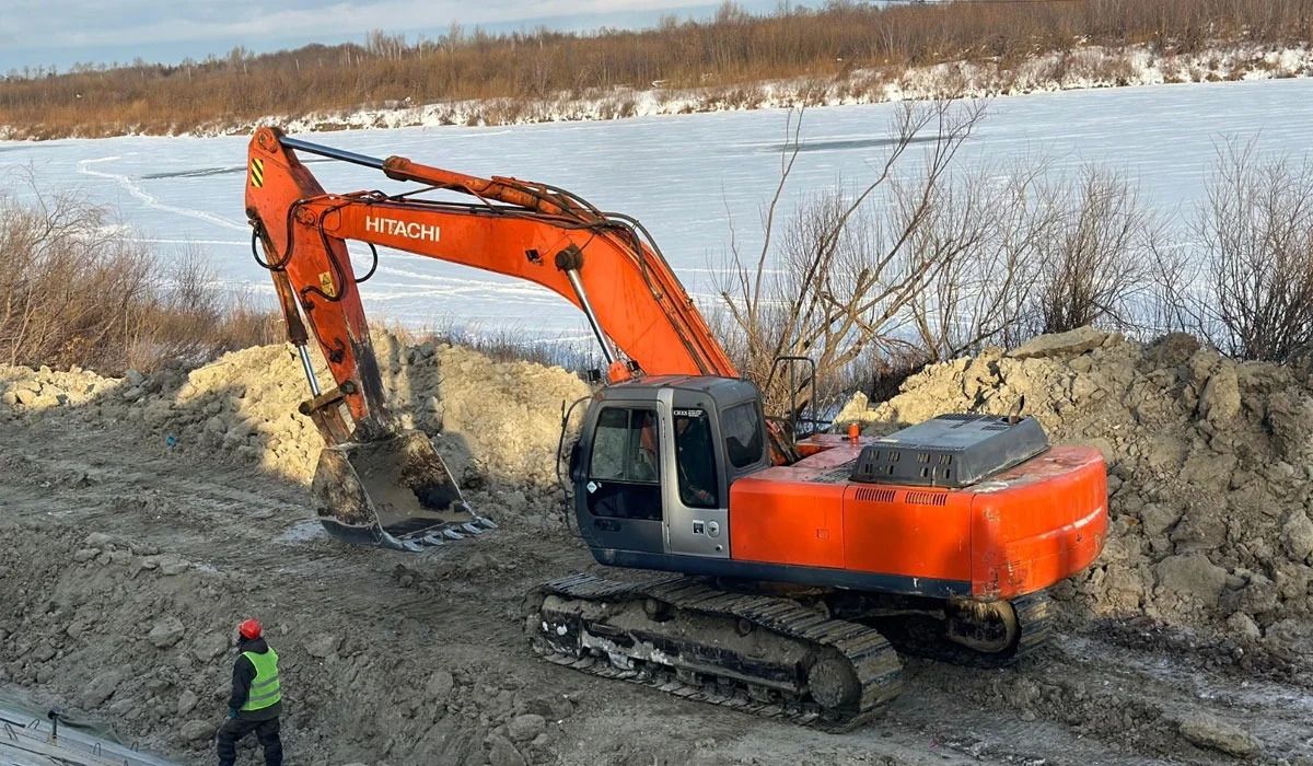 СҚО-да көктемгі су тасқынының алдын алу үшін бөгеттер жөнделіп жатыр