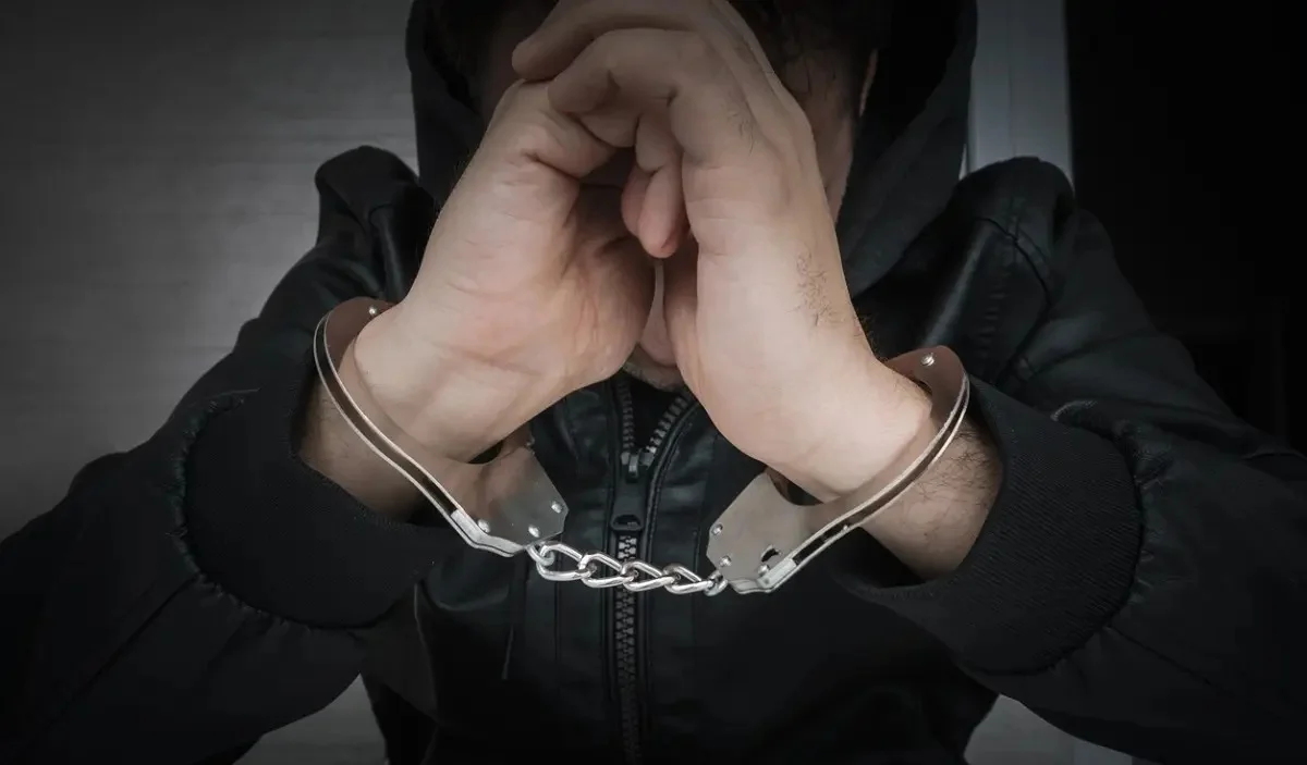 Бизнесімді сатамын: Алматы облысында шетел азаматы танысын 69 млн теңгеге отырғызып кетті