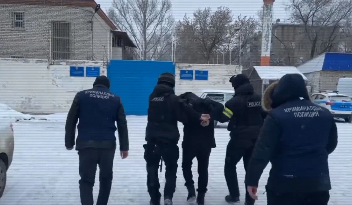 Оралда 25 жыл бұрын екі адамды өлтірген күдіктілер ұсталды