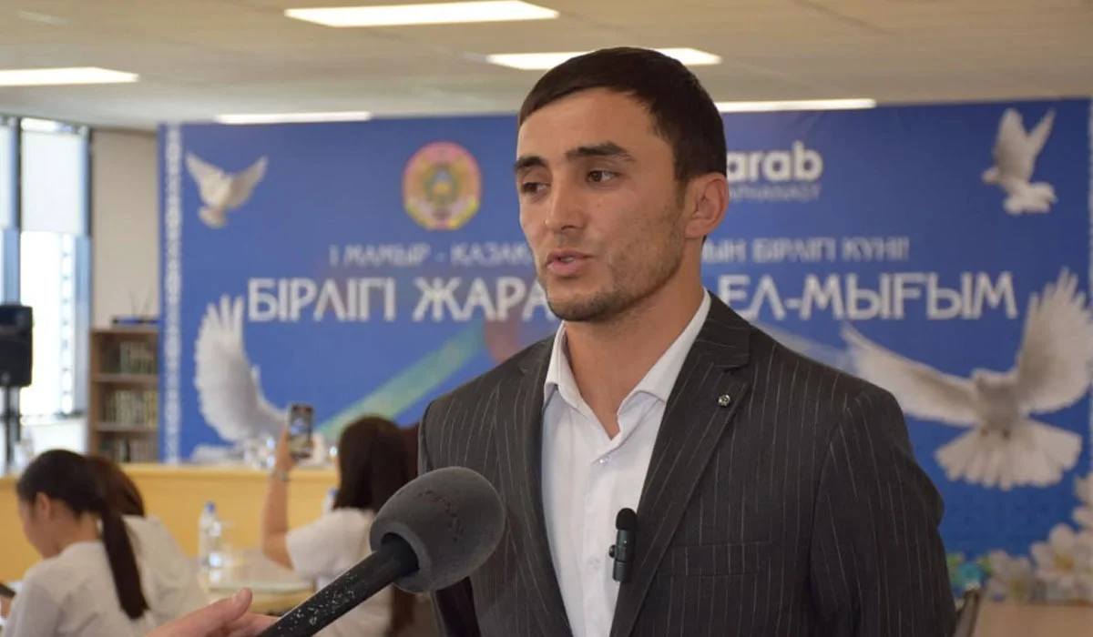 Ел намысын қорғайтын шәкірт даярлаушыларға алғыс: Хасантаев жастардың атынан мерекемен құттықтады