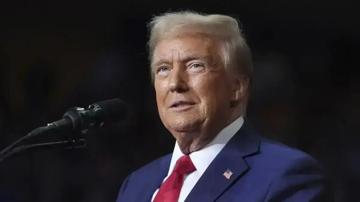 Трамп Ресей мұнайына жаңа санкция салатынын мәлімдеді