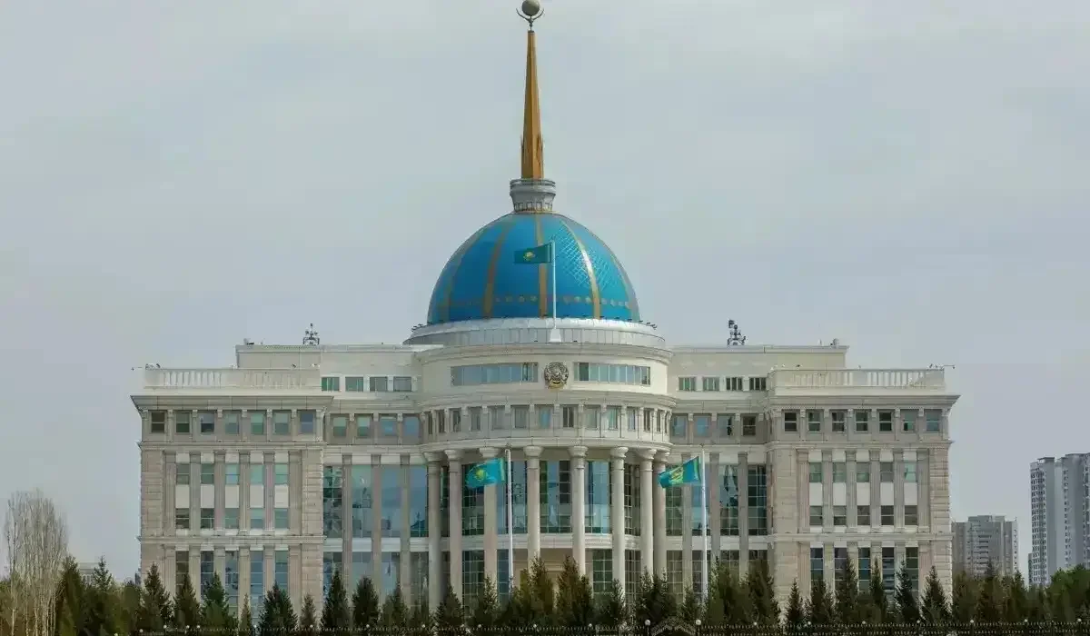 Тоқаев ақын Темірхан Медетбектің отбасы мен жақындарына көңіл айту жеделхатын жолдады